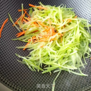 椒香莴苣丝的做法步骤：6