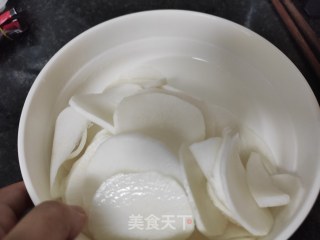 糖醋萝卜的做法步骤：2
