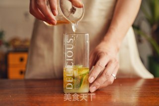 爆打柠檬茶的做法步骤：6