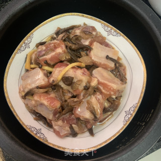 鹿茸菇蒸排骨的做法步骤：7