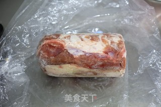 洋葱爆羊肉的做法步骤：1