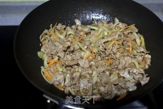 洋葱爆羊肉的做法步骤：8