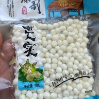 山药芡实腱子肉汤的做法步骤：4