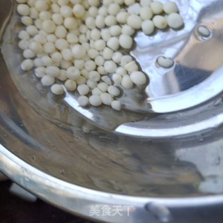 山药芡实腱子肉汤的做法步骤：5