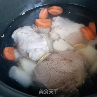 山药芡实腱子肉汤的做法步骤：10