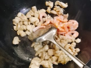 鲜虾鸡里蹦的做法步骤：4