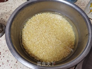 绿豆糕的做法步骤：1