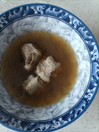 洋葱鸡蛋排骨面的做法步骤：4