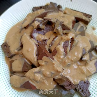 蒜香麻汁血豆腐的做法步骤：10