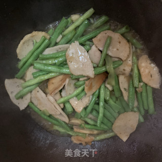 豆角炒肉饼的做法步骤：10