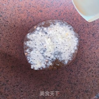 蒜蓉红苋菜的做法步骤：2