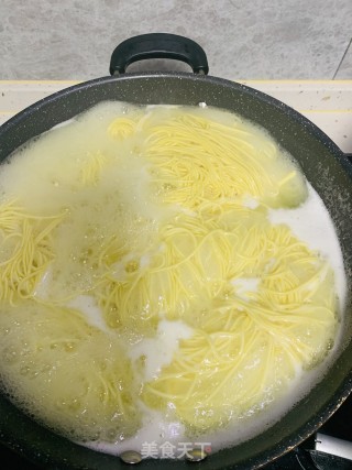 椒麻凉拌面的做法步骤：2