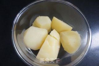 蔬菜土豆饼的做法步骤：2