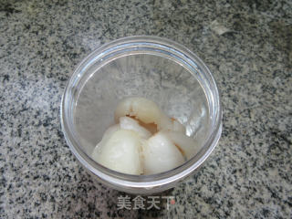 荔枝冰激凌的做法步骤：2