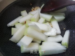 素炒冬瓜的做法步骤：2