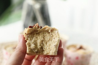 无糖红枣纸杯蛋糕，松软绵密，浓浓红枣香的做法步骤：12