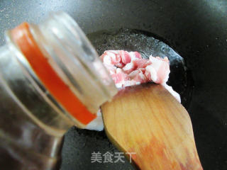 五花肉茭白焖面的做法步骤：4