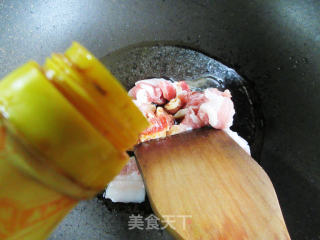 五花肉茭白焖面的做法步骤：5