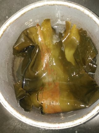 腐竹海带炖牛肉的做法步骤：2