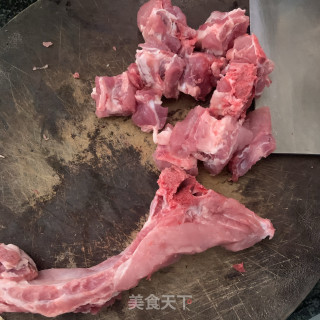 香菇焖排骨的做法步骤：3