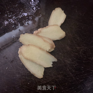 香菇焖排骨的做法步骤：4