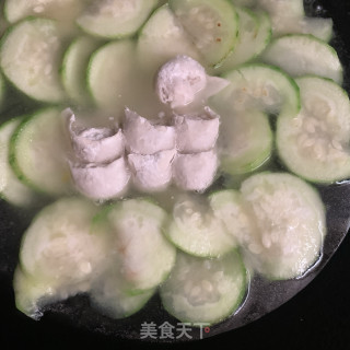 水瓜鱼皮饺汤的做法步骤：5