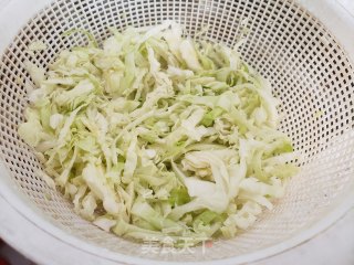 包菜粉条炒木耳的做法步骤：5