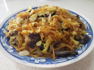 包菜粉条炒木耳的做法步骤：8