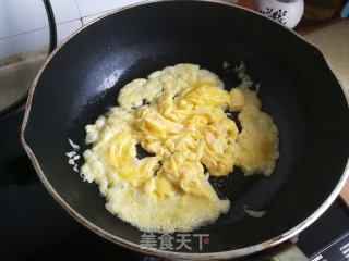 番茄黄瓜炒蛋的做法步骤：5