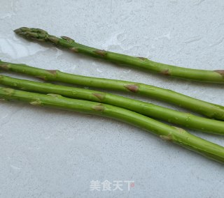芦笋鸡蛋沙拉的做法步骤：5