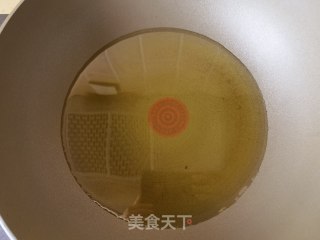 十三香小龙虾尾的做法步骤：2