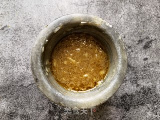 蒜泥拌黄瓜花的做法步骤：6
