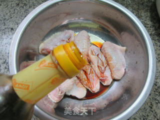 蒜泥鸡翅中的做法步骤：6