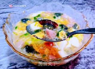 皮蛋豆腐香肠汤#萌系美食#的做法步骤：12