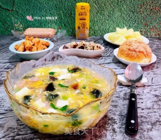 皮蛋豆腐香肠汤#萌系美食#的做法步骤：15