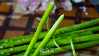 牛肉芦笋的做法步骤：4