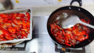 蒜泥小龙虾的做法步骤：2