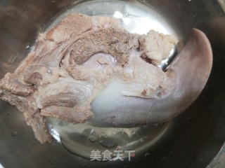 卤猪舌的做法步骤：3
