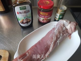 蜜汁叉烧的做法步骤：1