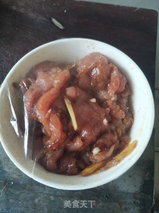 牙签肉的做法步骤：5