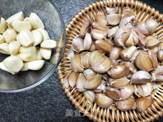 酥炸金蒜蓉的做法步骤：1