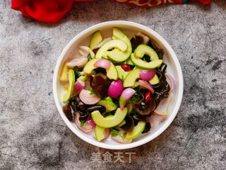 洋葱木耳拌酥瓜的做法步骤：11
