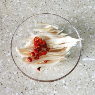 泡姜炒豆角的做法步骤：4