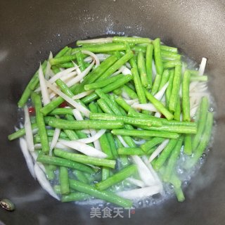 泡姜炒豆角的做法步骤：8