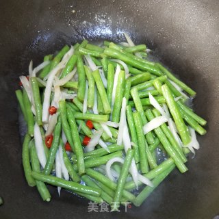 泡姜炒豆角的做法步骤：9