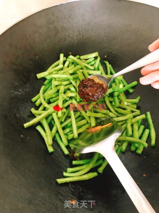 黄豆酱豆角炒猪肉的做法步骤：7