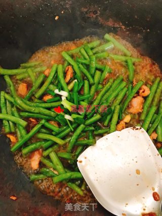 黄豆酱豆角炒猪肉的做法步骤：9
