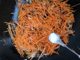 胡萝卜炒肉的做法步骤：7