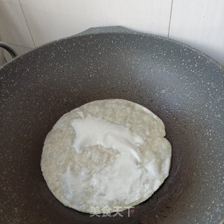 烤肠萝卜苗手抓饼的做法步骤：9