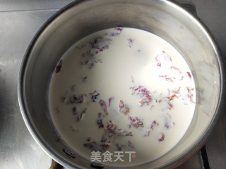 玫瑰奶冻的做法步骤：4